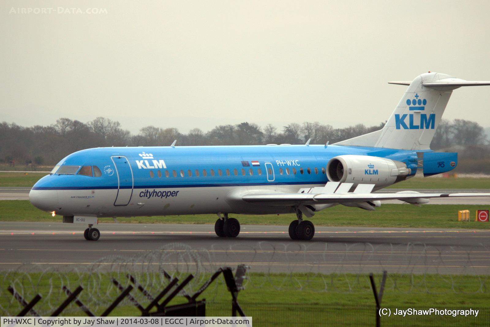 PH-WXC, 1996 Fokker 70 (F-28-0070) C/N 11574, Arrival at Manchester EGCC
