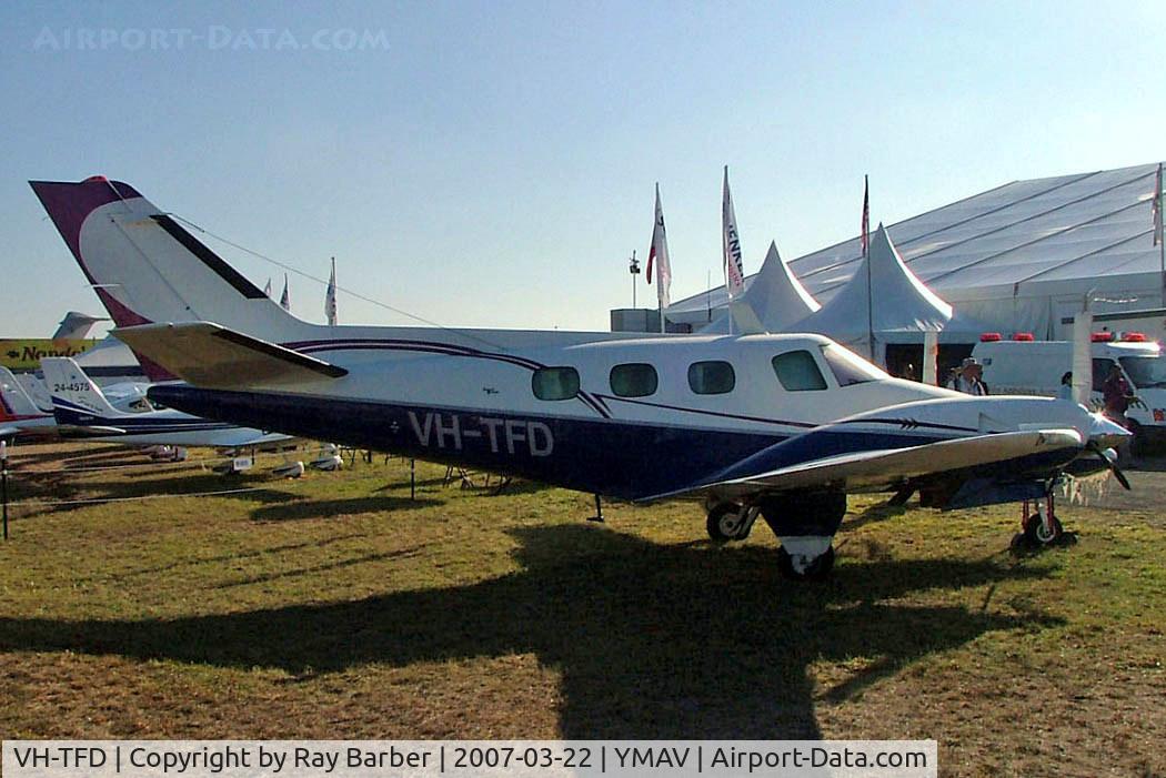 VH-TFD, 1973 Beech A60 C/N P-244, Beech A60 Duke [P-244] Avalon~VH 22/03/2007
