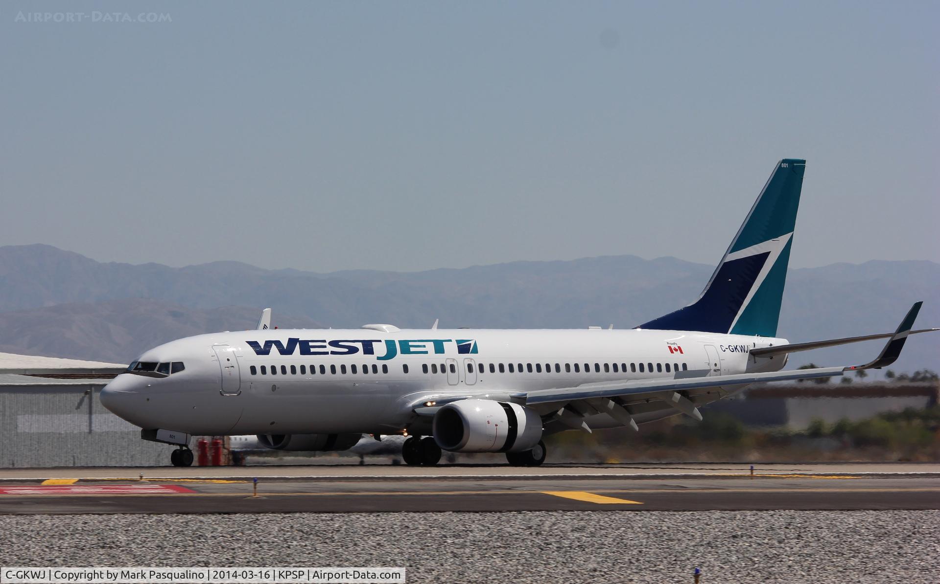 C-GKWJ, 2005 Boeing 737-8CT C/N 34151, Boeing 737-800