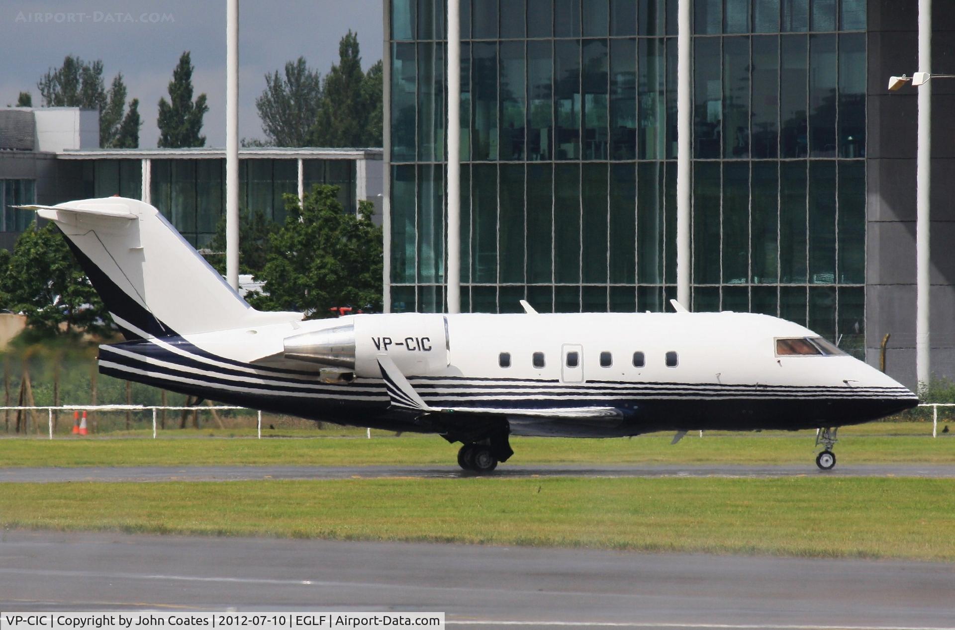 VP-CIC, 1987 Canadair Challenger 601-3A (CL-600-2B16) C/N 5011, Taxiing