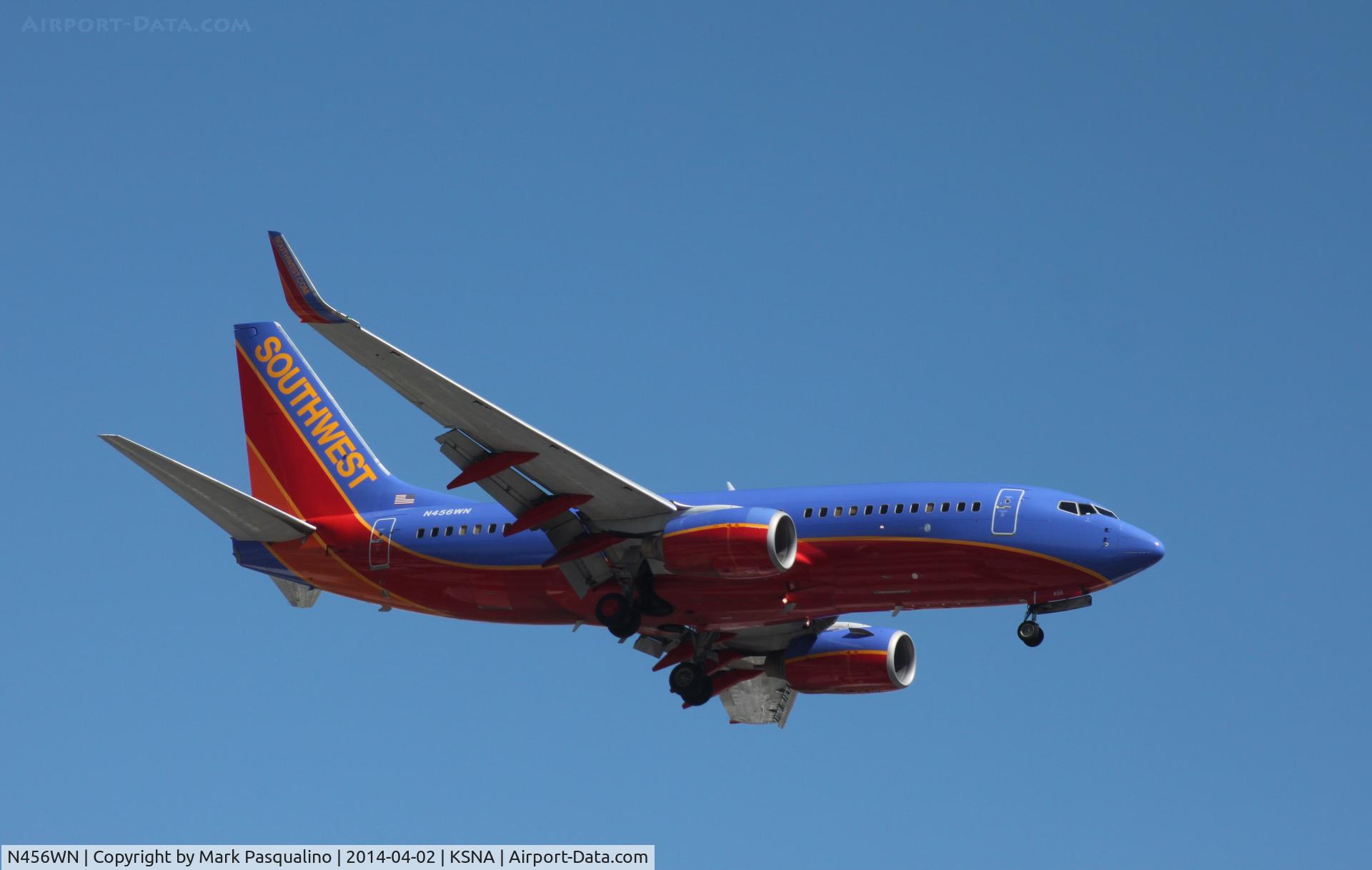 N456WN, 2004 Boeing 737-7H4 C/N 32463, Boeing 737-700