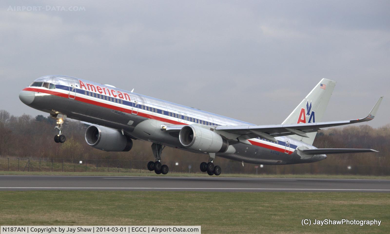 N187AN, 2001 Boeing 757-223 C/N 32381, Departure 23L Manchester EGCC