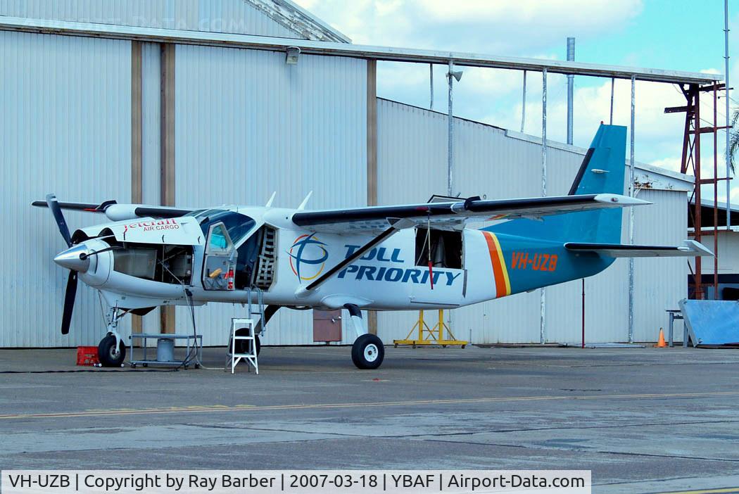 VH-UZB, 1999 Cessna 208B Super Cargomaster C/N 208B0769, Cessna 208B Super Cargomaster [208B-0769] (Jetcraft Air Cargo) Brisbane-Archerfield~VH 18/03/2007