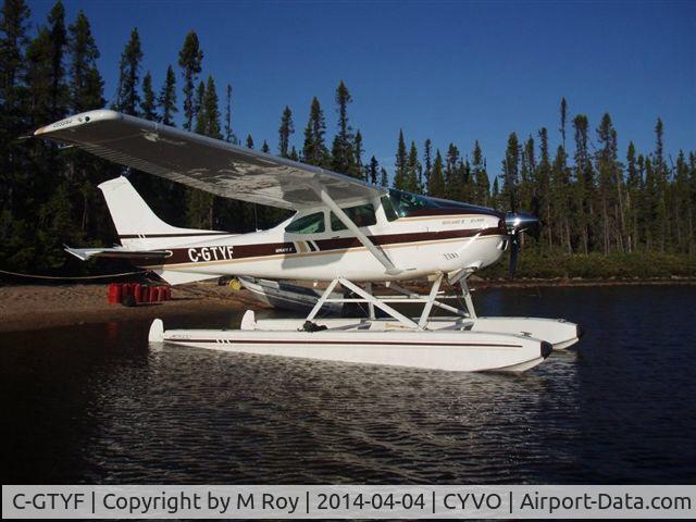 C-GTYF, Cessna 182Q Skylane C/N 18267170, On float with 550 engine