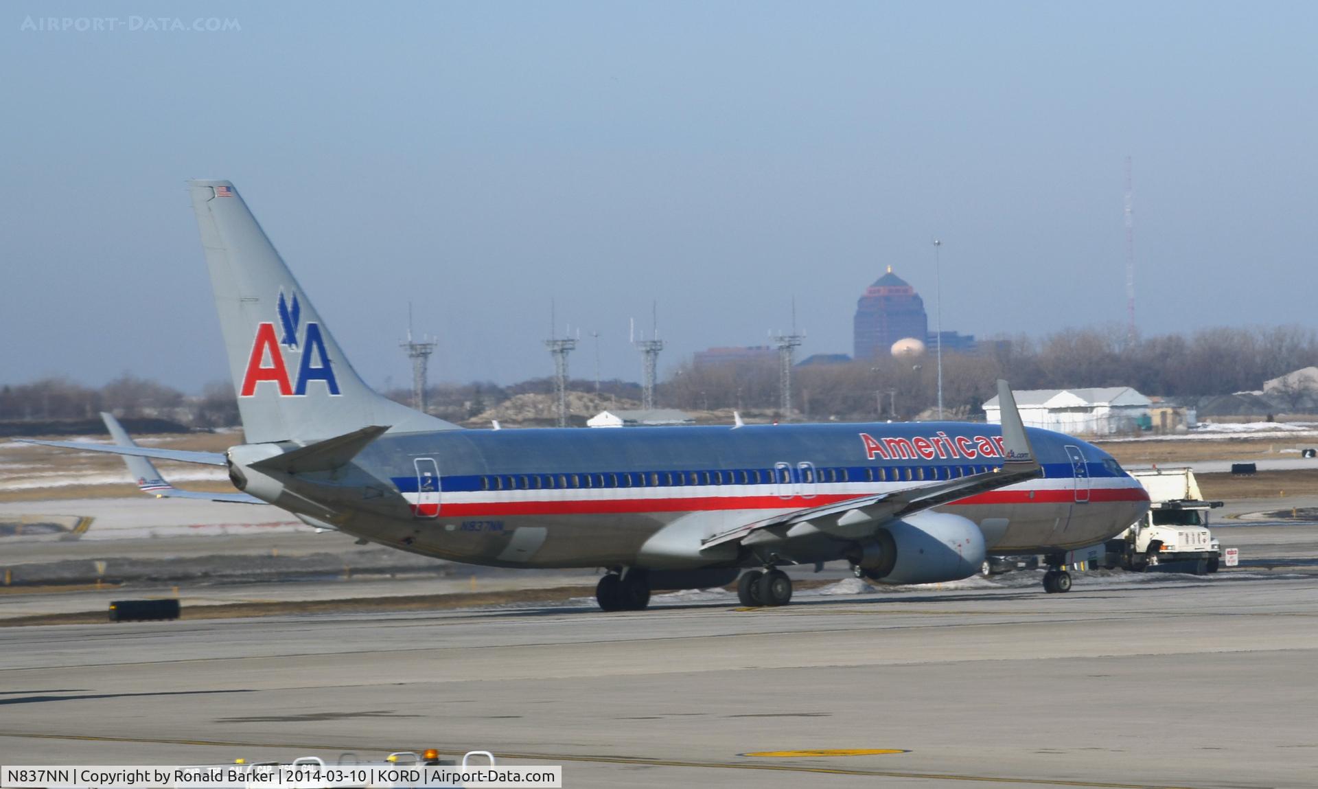N837NN, 2010 Boeing 737-823 C/N 30908, Taxi Chicago