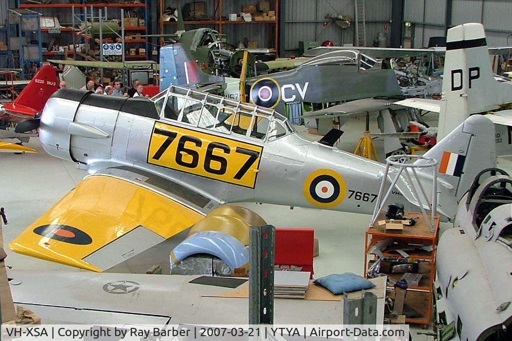VH-XSA, 1944 North American SNJ-4 Texan C/N 88-09857, North American SNJ-4 Texan [88-9851] Tyabb~VH 21/03/2007