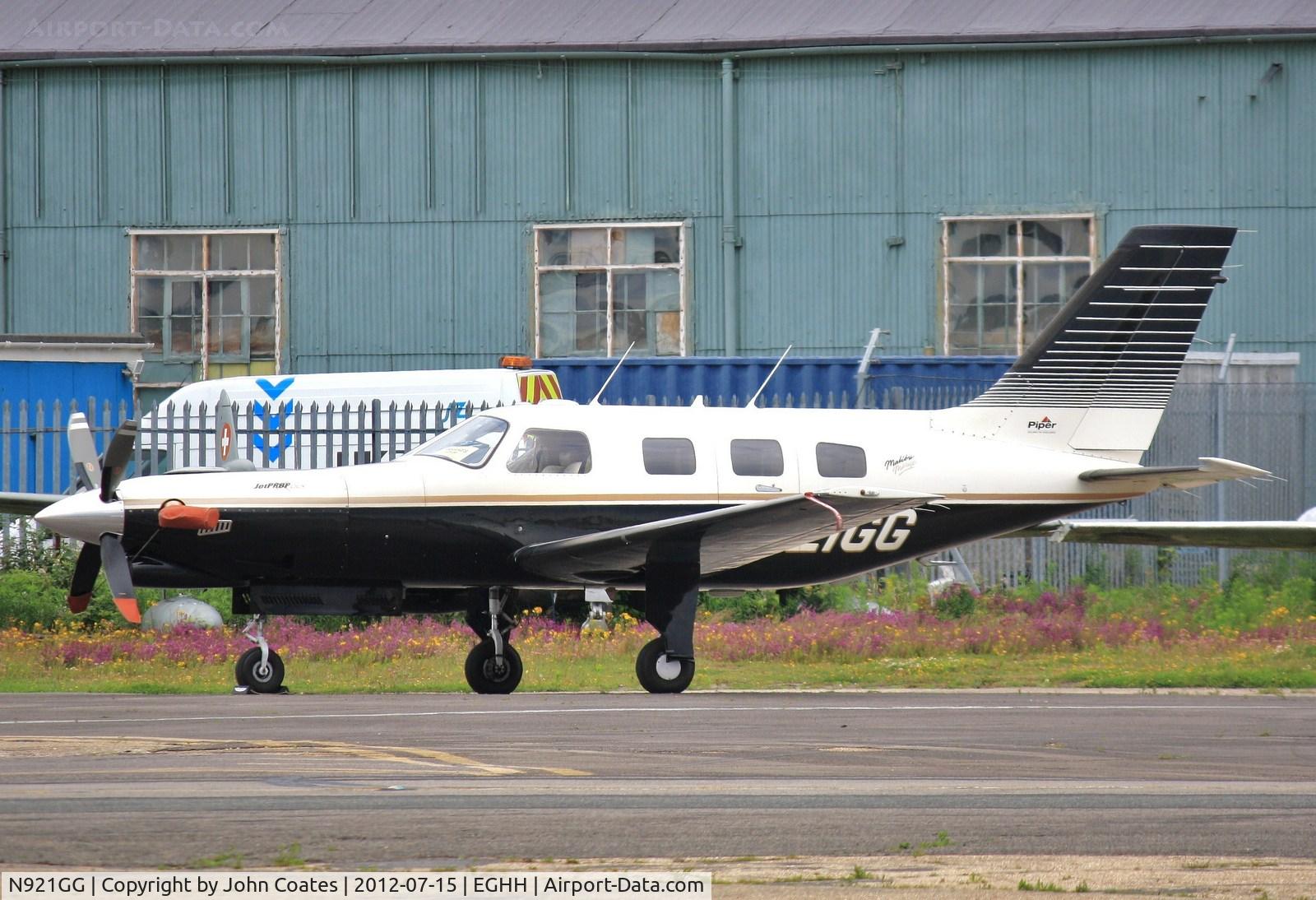N921GG, 1998 Piper PA-46-350P Malibu Mirage C/N 4636136, At BHL