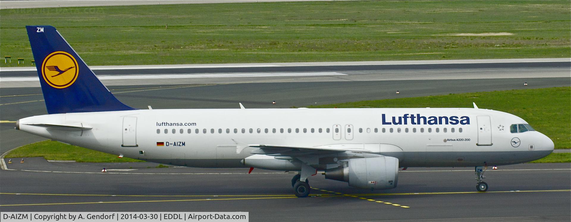 D-AIZM, 2012 Airbus A320-214 C/N 5203, Lufthansa, seen here taxiing at Düsseldorf Int'l(EDDL)
