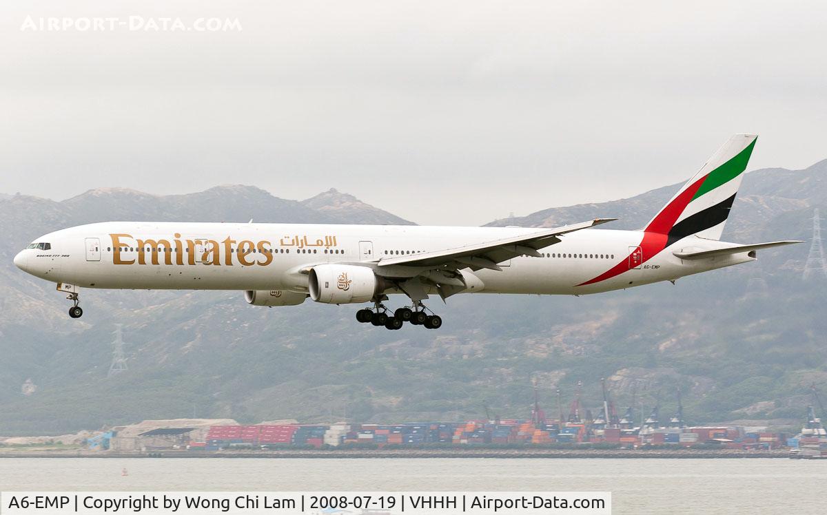 A6-EMP, 2001 Boeing 777-31H C/N 29395, Emirates
