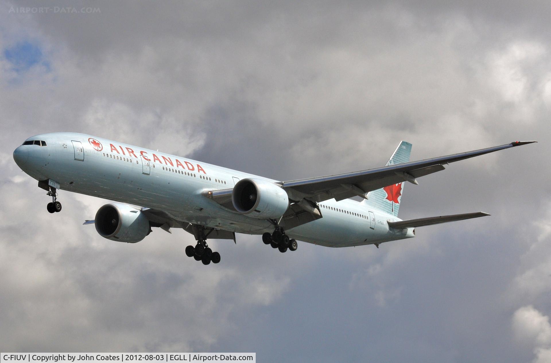 C-FIUV, 2008 Boeing 777-333/ER C/N 35248, On approach to 27R