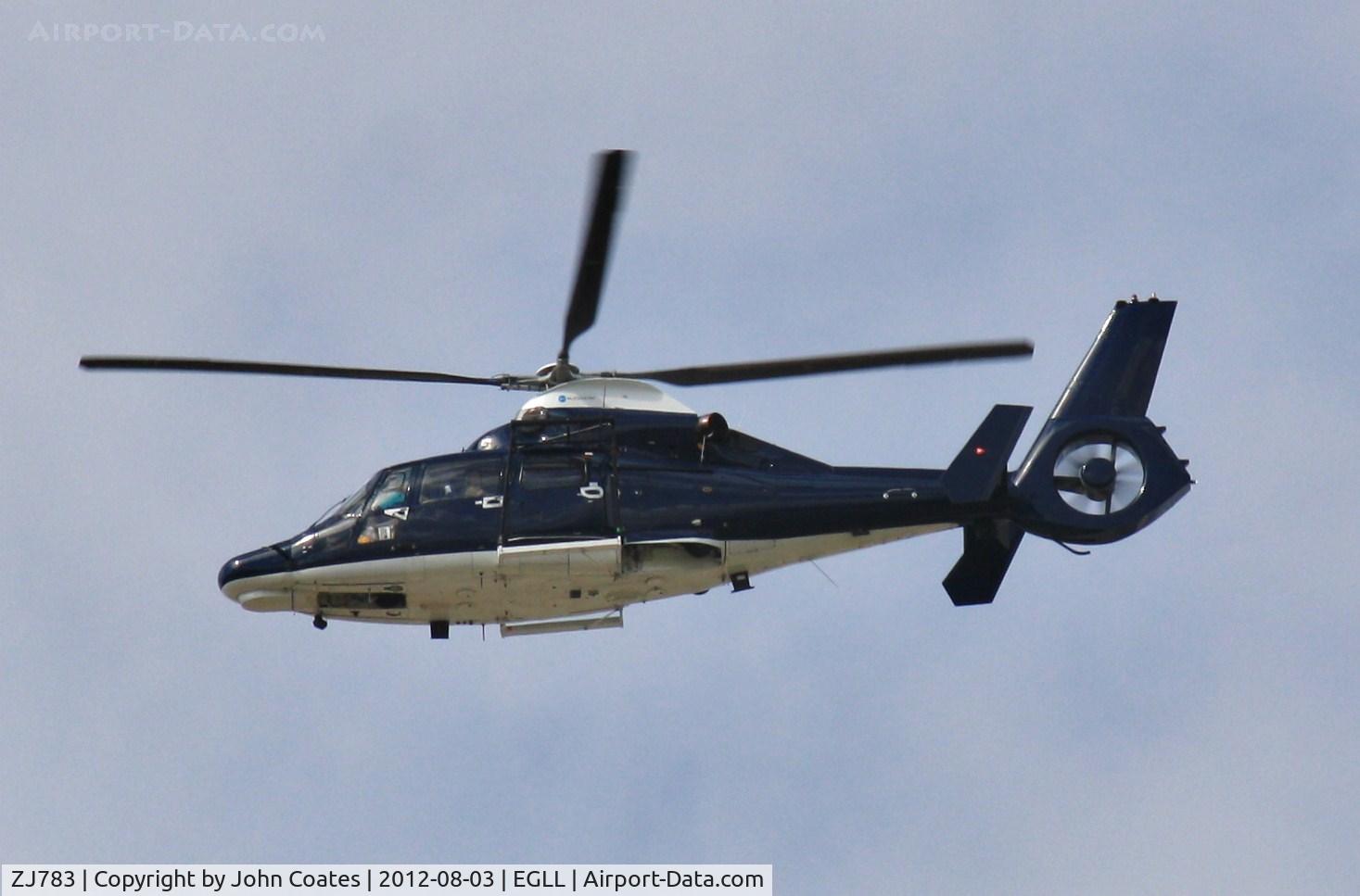 ZJ783, Eurocopter AS-365N-3 Dauphin 2 C/N 6822, Finals to 27R