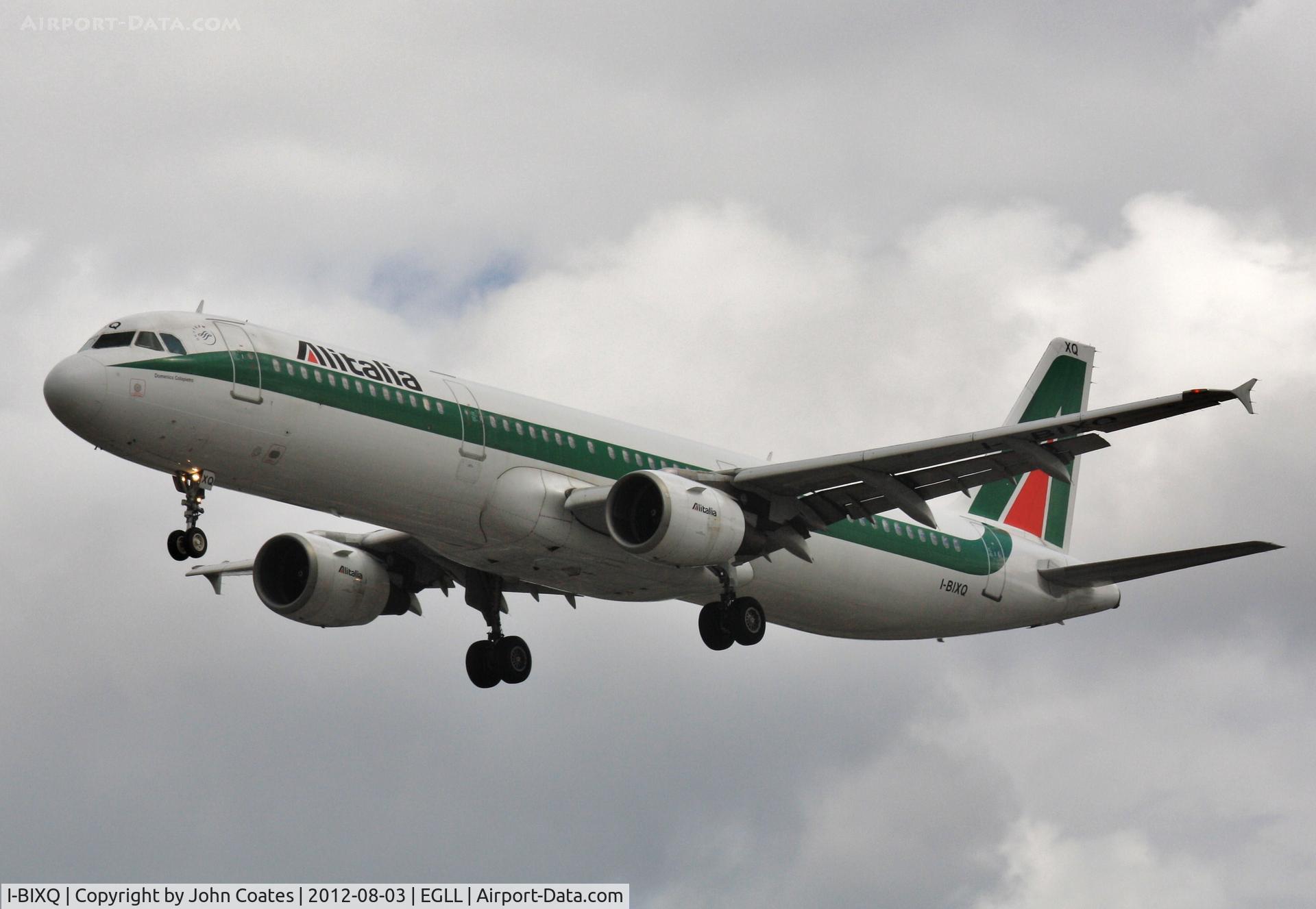 I-BIXQ, 1996 Airbus A321-112 C/N 586, Approach to 27R
