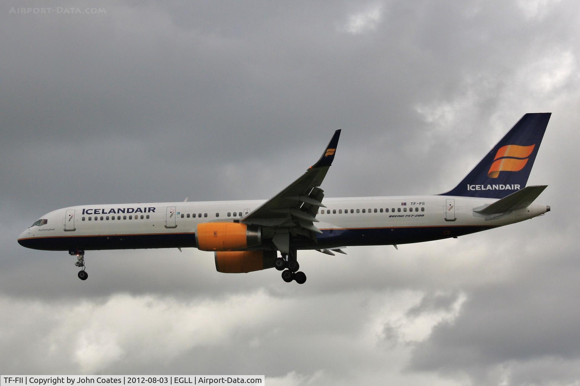 TF-FII, 1990 Boeing 757-208 C/N 24760, Finals to 27R