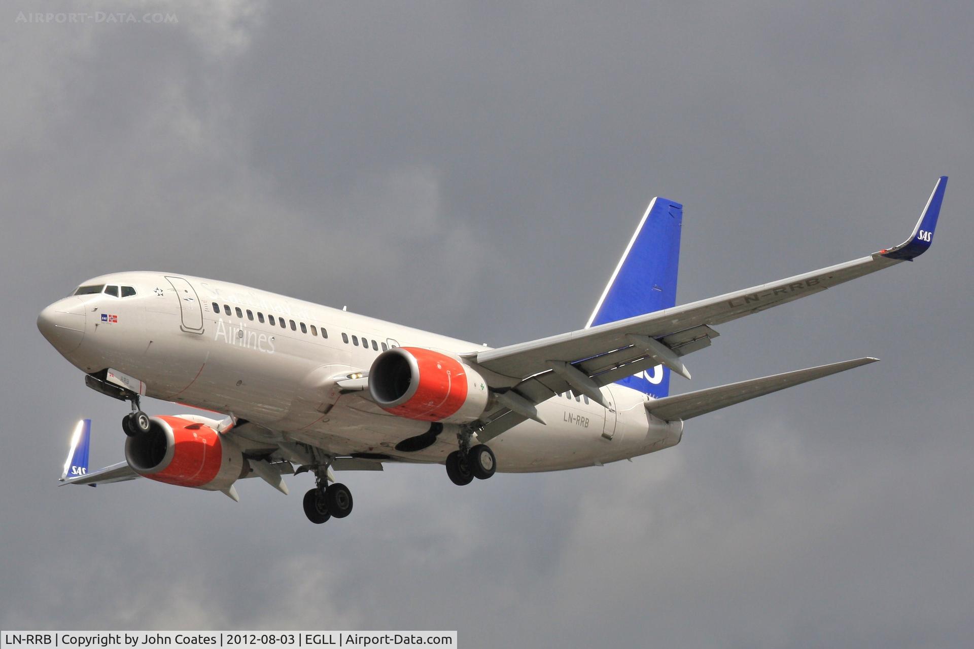 LN-RRB, 2007 Boeing 737-783 C/N 32276, Approach to 27R