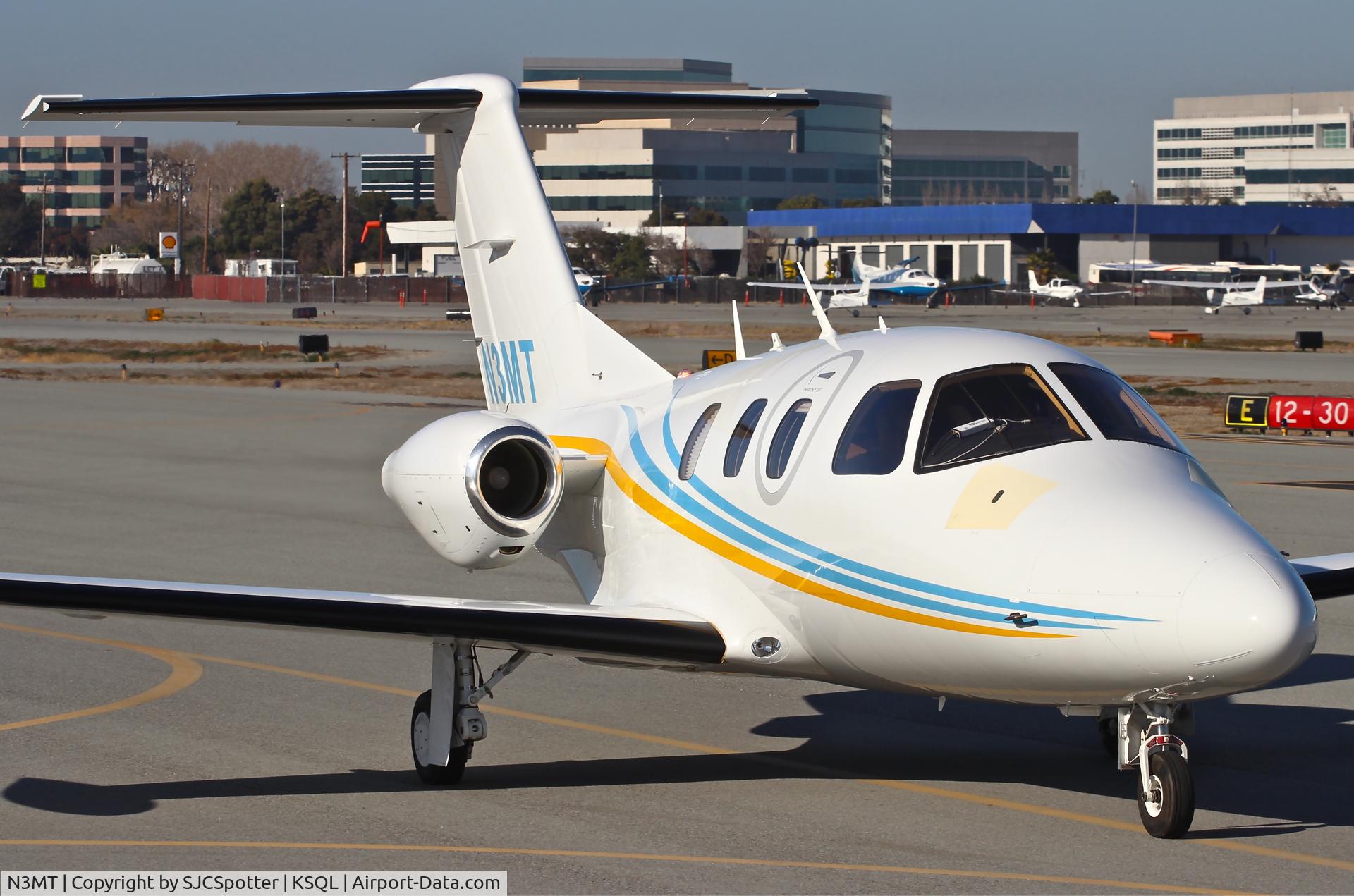N3MT, 2008 Eclipse Aviation Corp EA500 C/N 000135, Taxing to it's hangar.