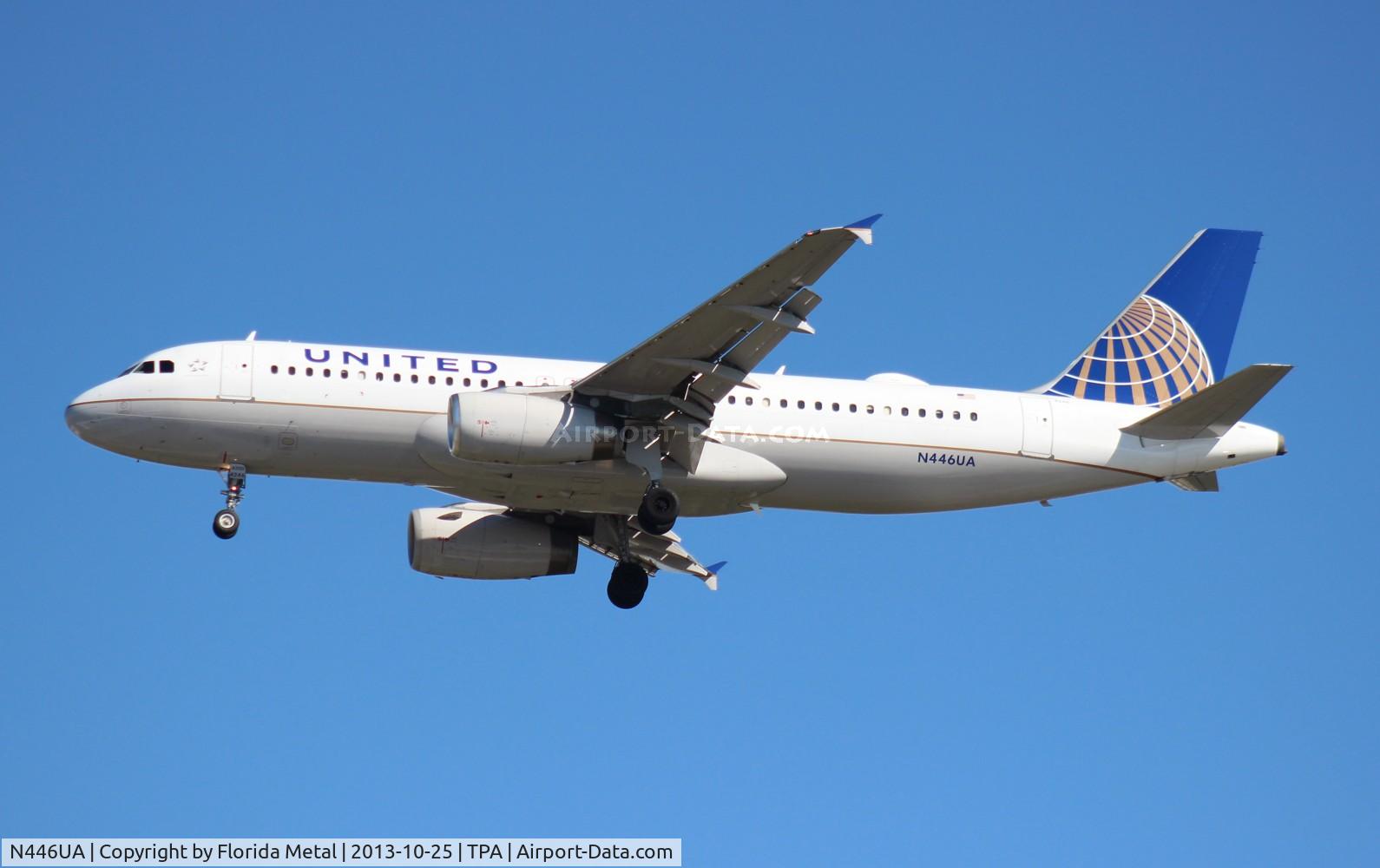 N446UA, 1998 Airbus A320-232 C/N 834, United A320