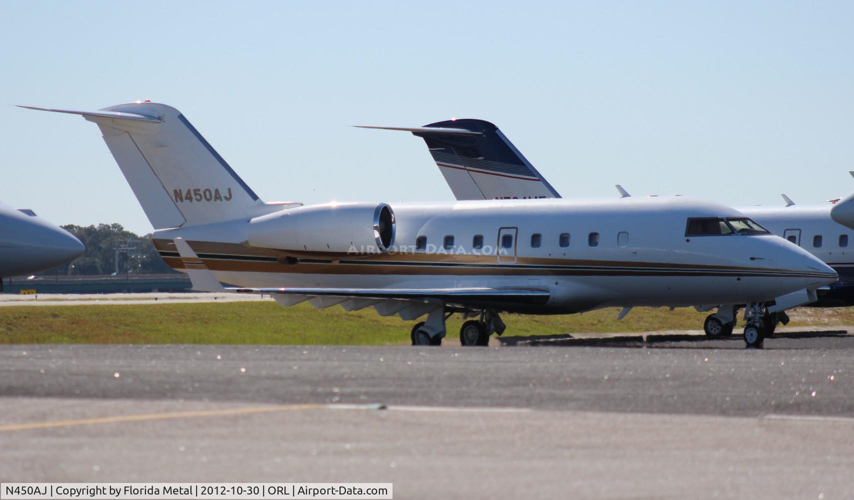 N450AJ, 1982 Canadair Challenger 600 (CL-600-1A11) C/N 1075, Challenger 600