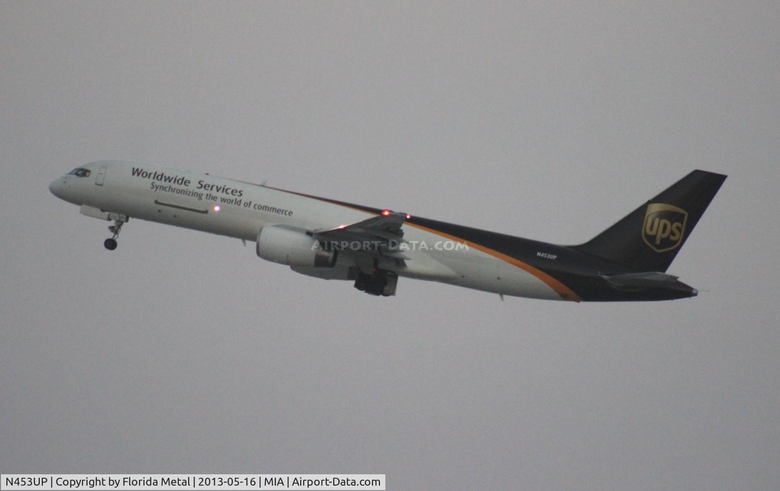 N453UP, 1995 Boeing 757-24APF C/N 25474, UPS 757-200