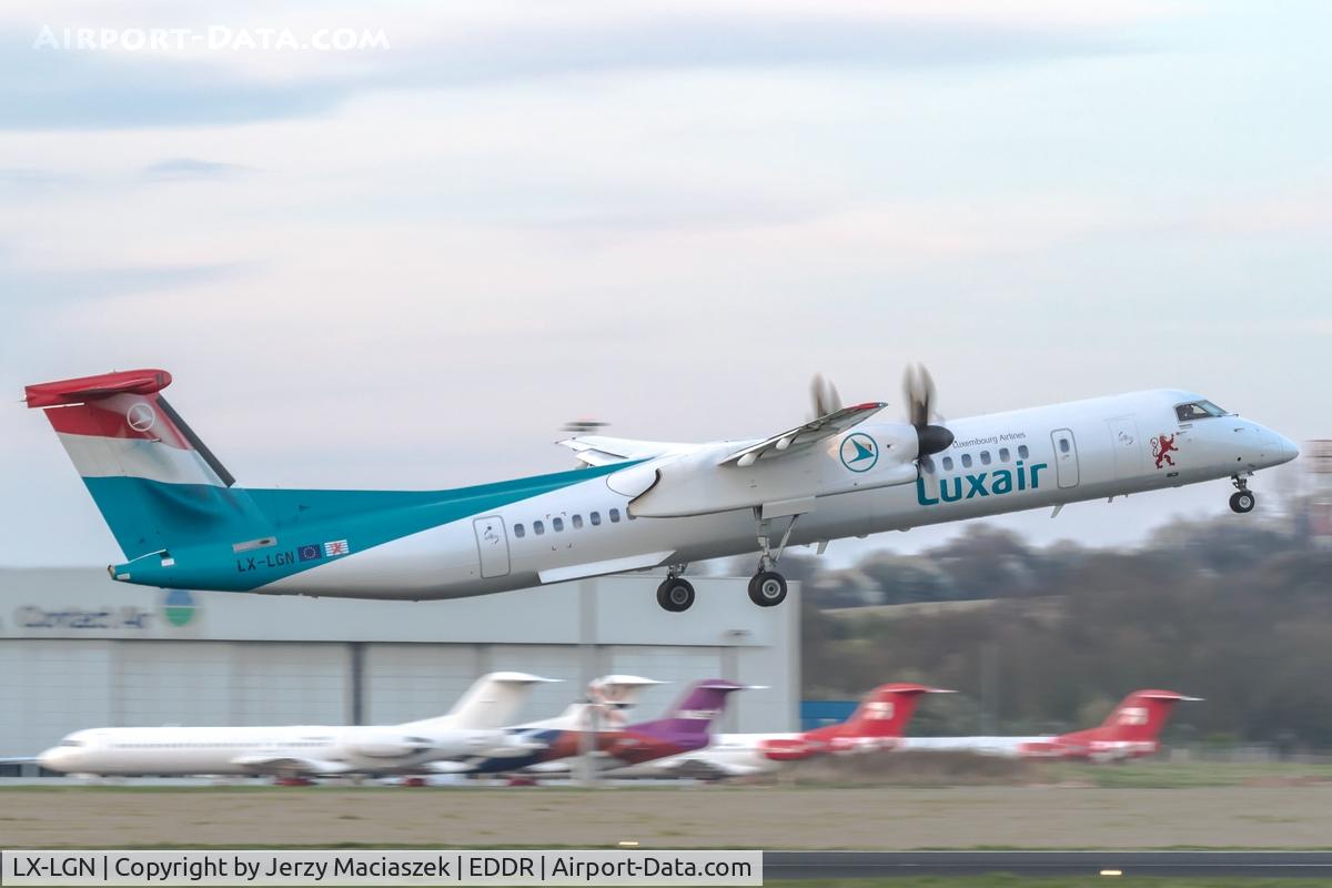 LX-LGN, 2012 De Havilland Canada DHC-8-402Q Dash 8 C/N 4426, De Havilland Canada DHC-8-402Q