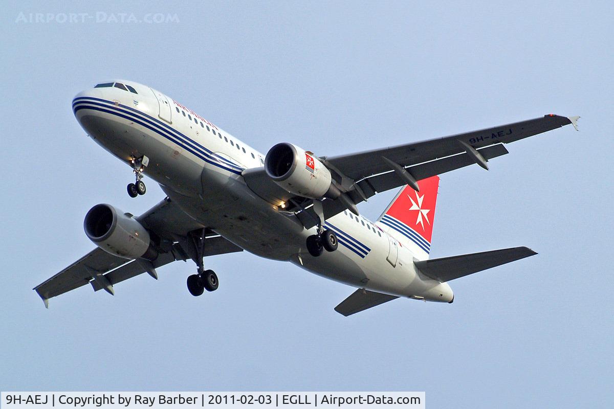 9H-AEJ, 2004 Airbus A319-112 C/N 2186, Airbus A319-111 [2186] (Air Malta) Home~G 03/02/2011. On approach 27R.