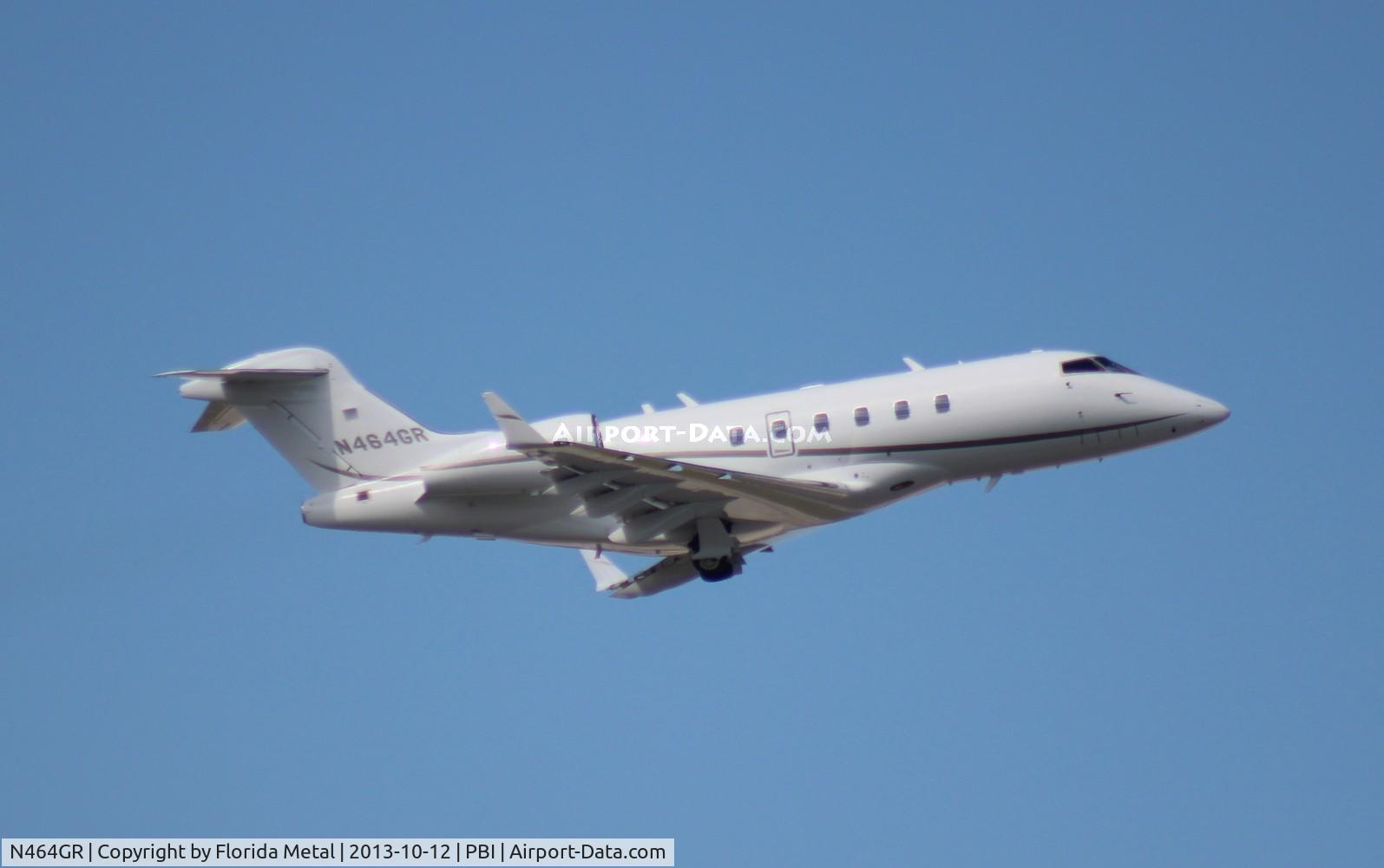 N464GR, 2009 Bombardier Challenger 300 (BD-100-1A10) C/N 20316, Challenger 300