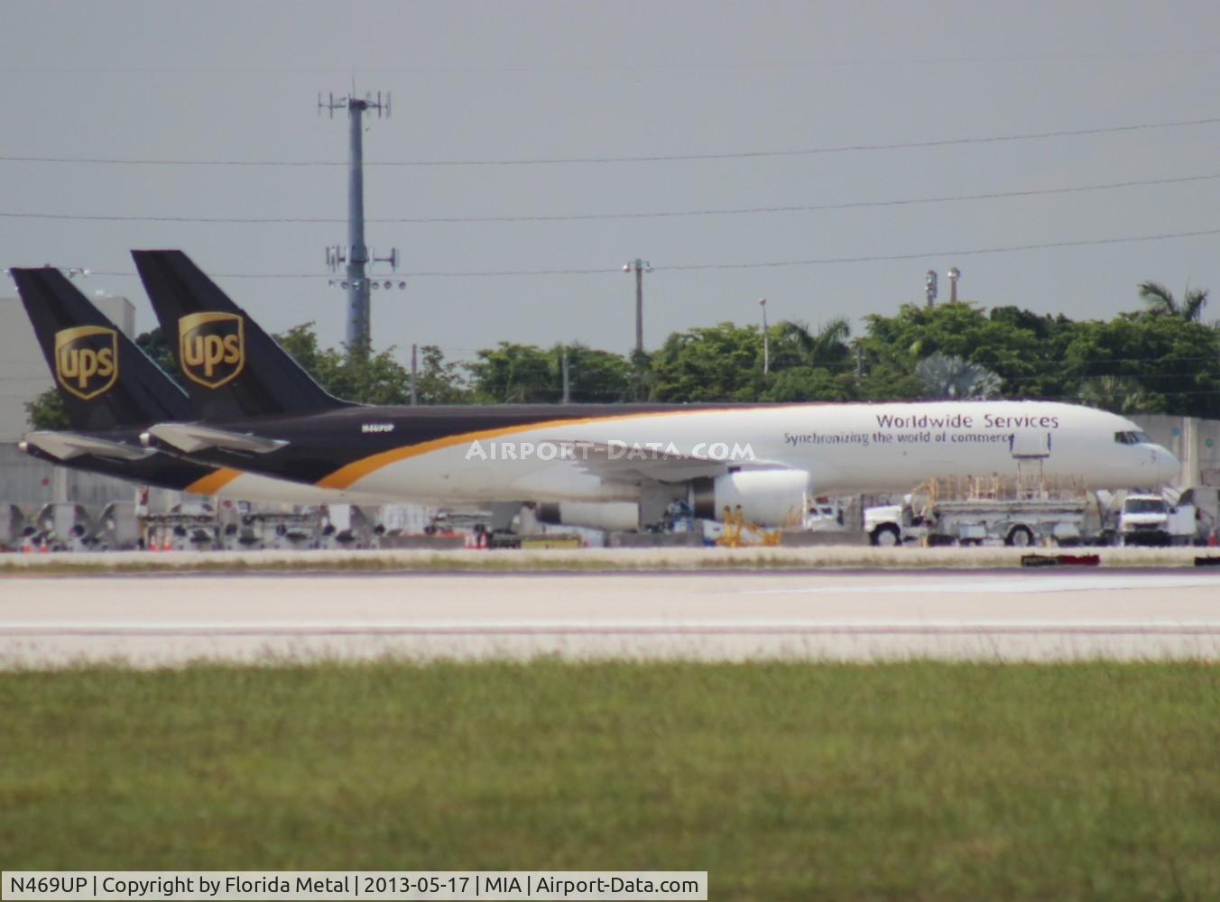 N469UP, 1997 Boeing 757-24APF C/N 25485, UPS 757-200