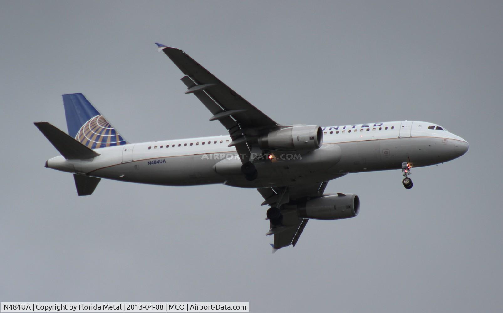 N484UA, 2001 Airbus A320-232 C/N 1609, United A320