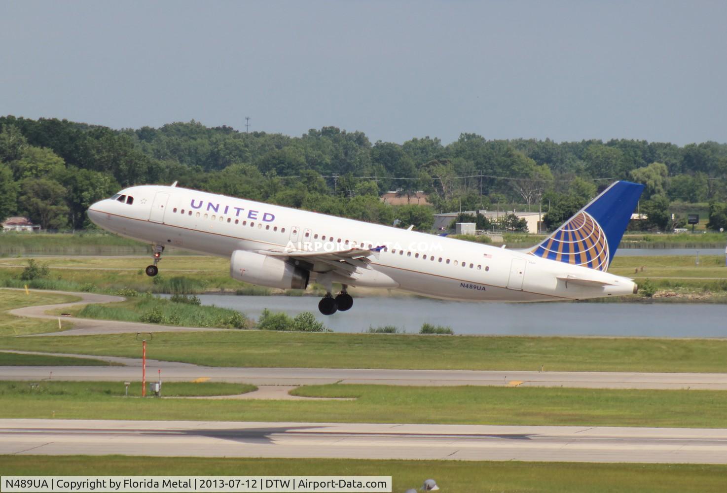 N489UA, 2002 Airbus A320-232 C/N 1702, United A320