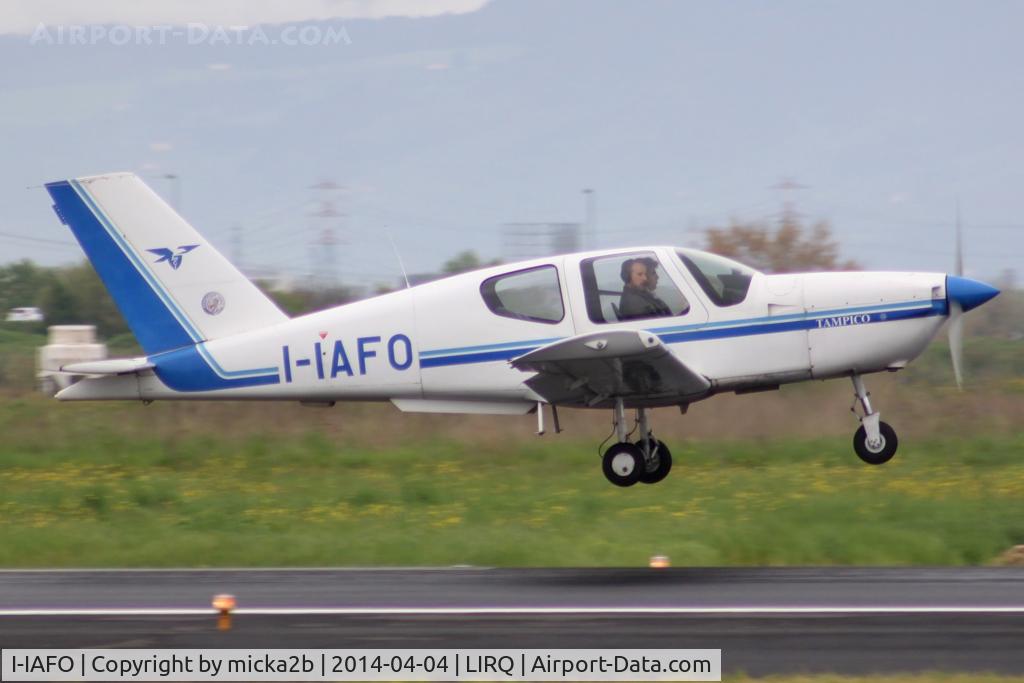 I-IAFO, 1991 Socata TB-9C Tampico Club C/N 1366, Take off