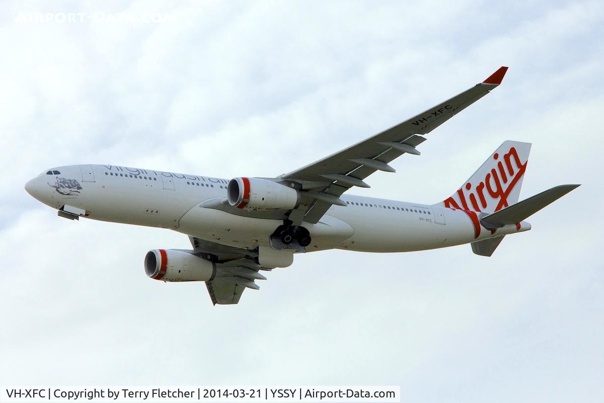 VH-XFC, 2012 Airbus A330-243 C/N 1293, VH-XFC (Mooloolaba Beach), 2012 Airbus A330-243, c/n: 1293