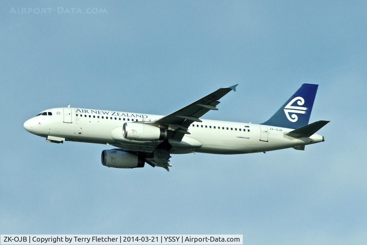 ZK-OJB, 2003 Airbus A320-232 C/N 2090, Airbus A320-232, c/n: 2090 at Sydney