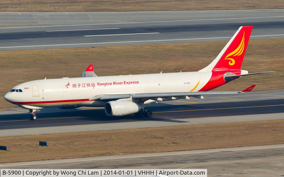 B-5900, 2011 Airbus A330-243F C/N 1175, Yangtze River Express