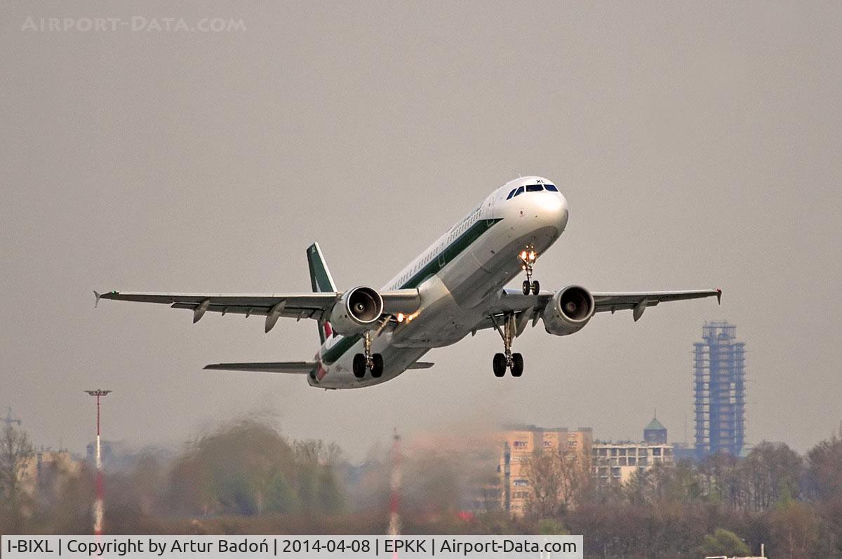 I-BIXL, 1995 Airbus A321-112 C/N 513, Alitalia