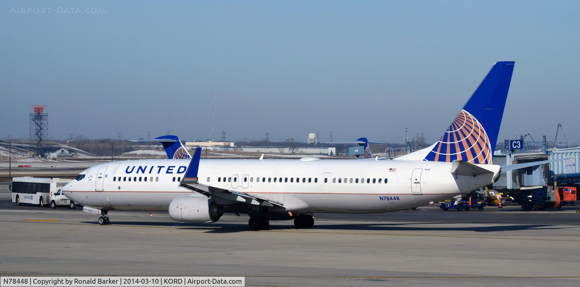 N78448, 2012 Boeing 737-924/ER C/N 40003, Taxi Chicago