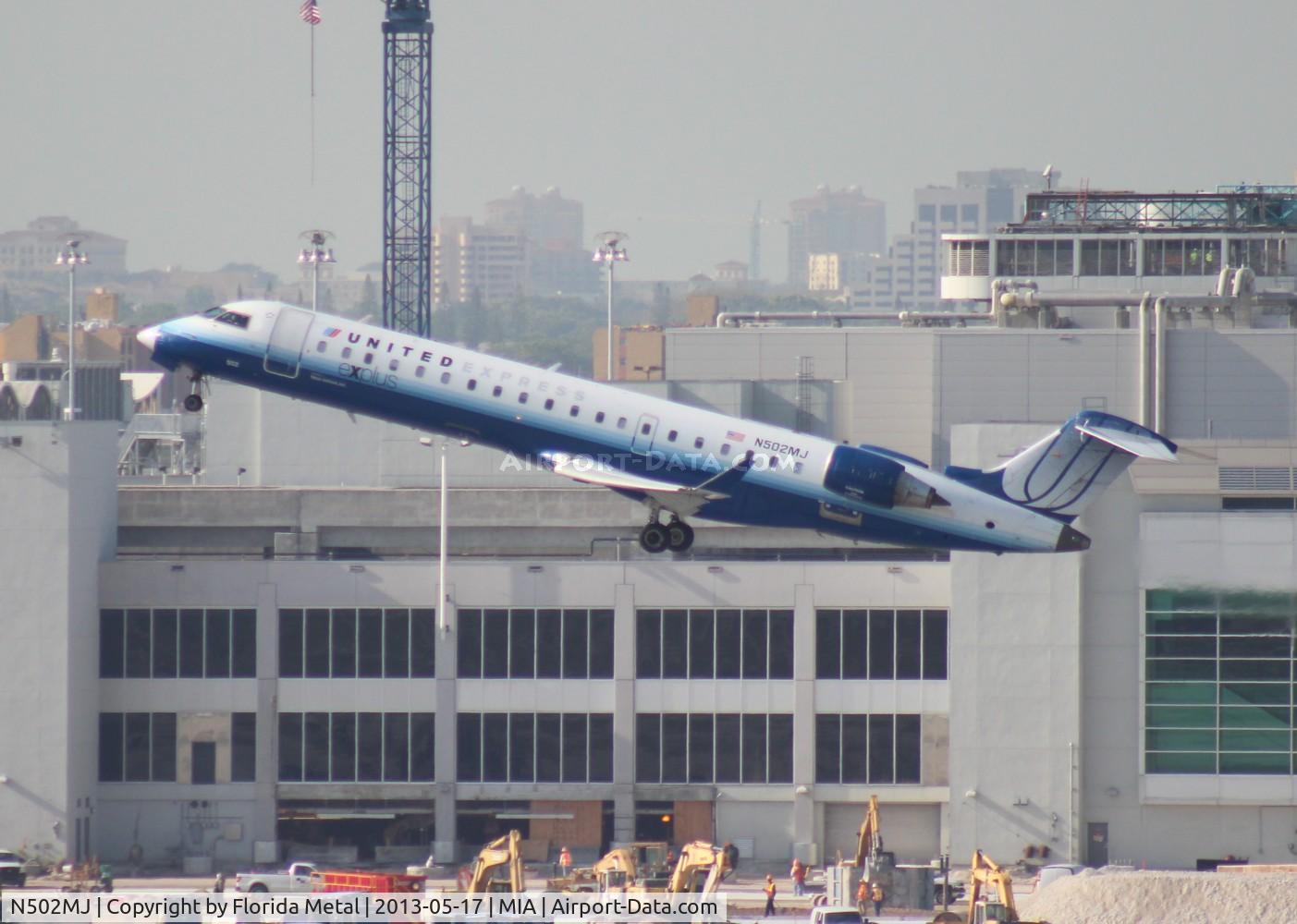 N502MJ, 2002 Bombardier CRJ-700 (CL-600-2C10) Regional Jet C/N 10050, United Express CRJ-700