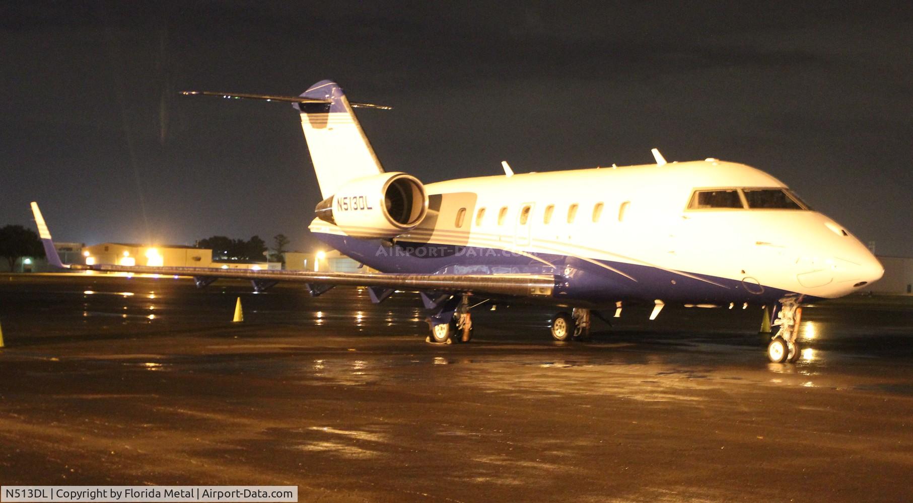 N513DL, 2009 Bombardier Challenger 605 (CL-600-2B16) C/N 5811, Challenger 605