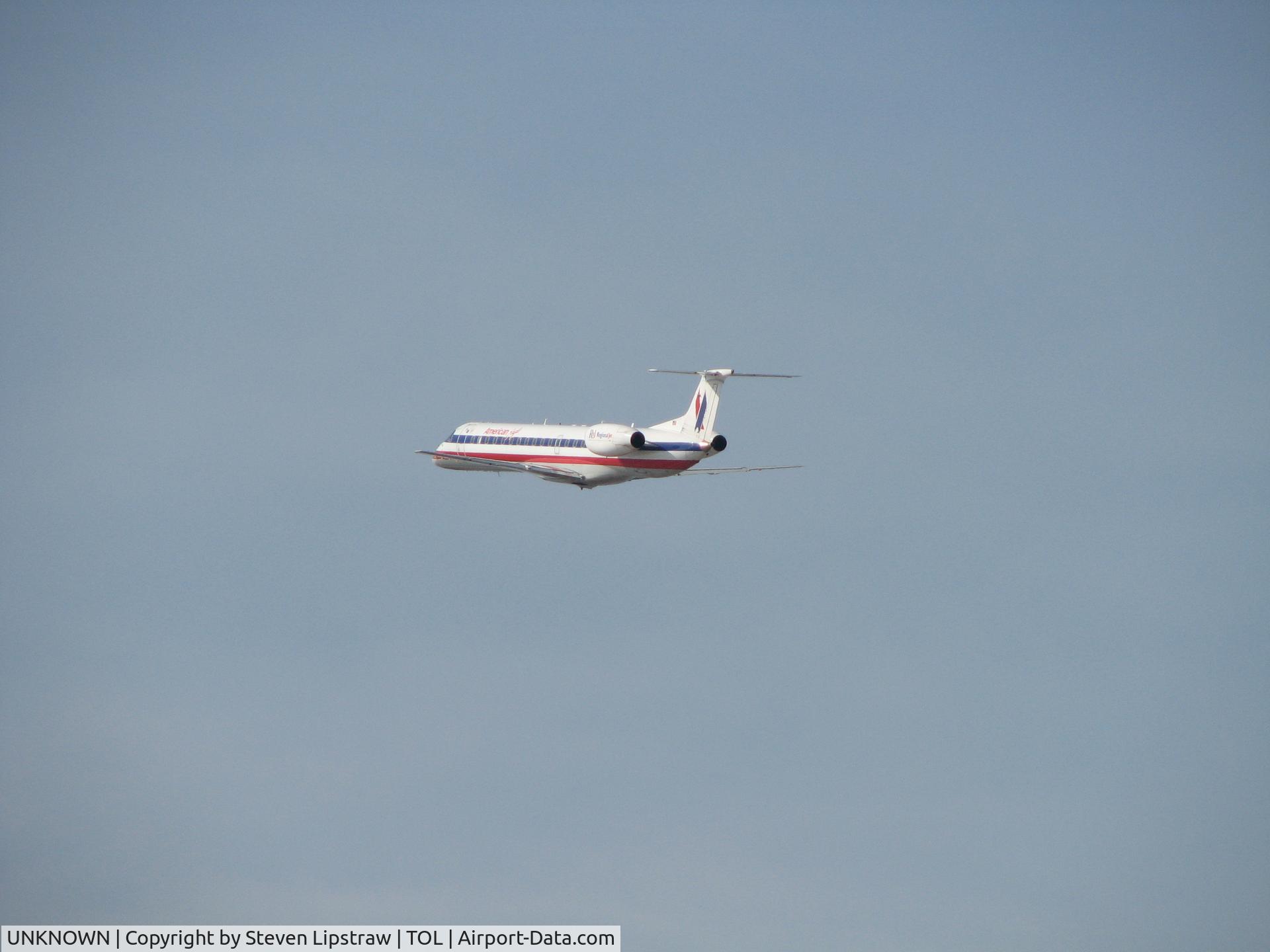UNKNOWN, Airliners Various C/N Unknown, American Eagle Erj-145 climbing out