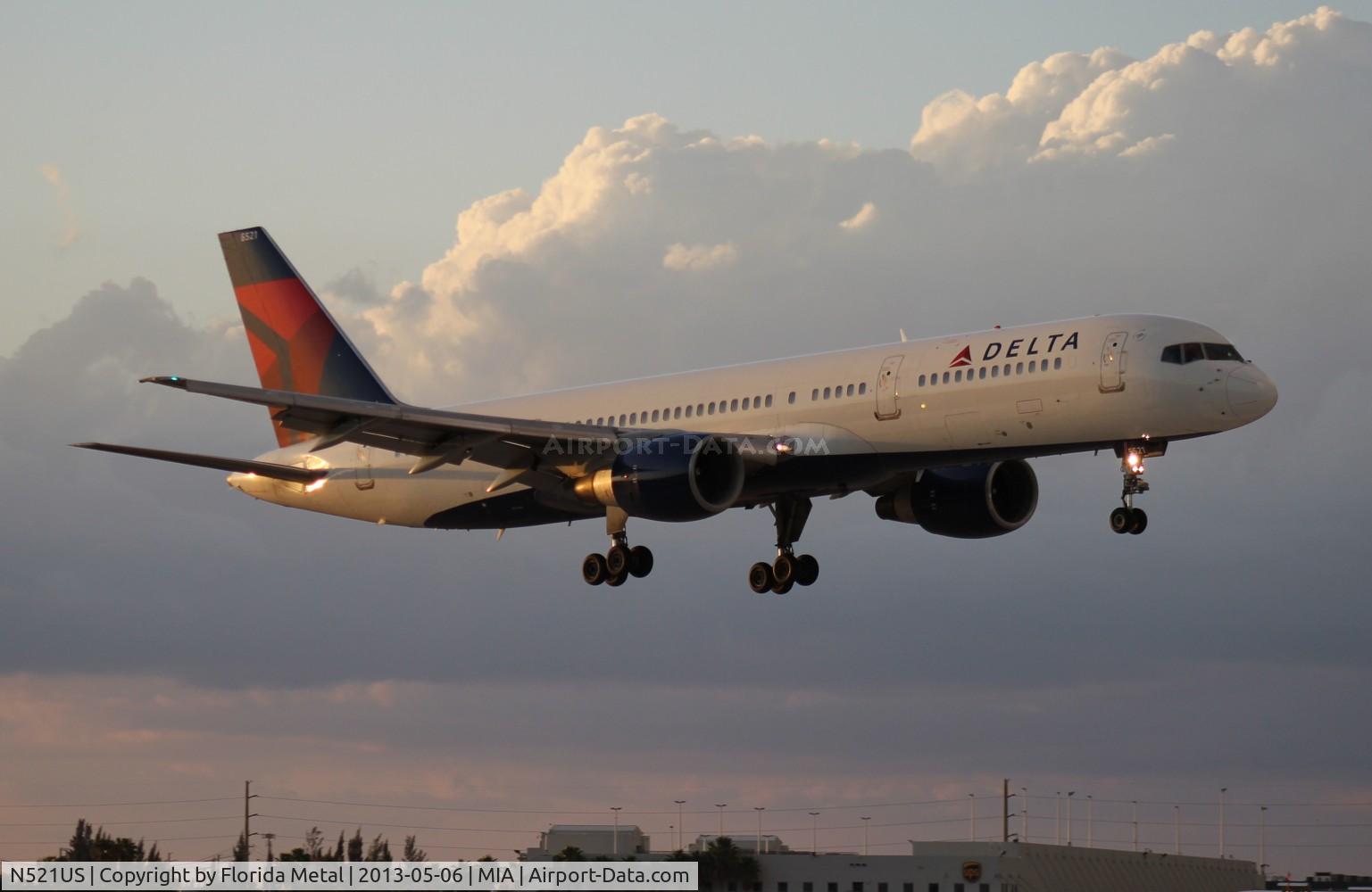 N521US, 1986 Boeing 757-251 C/N 23209, Delta 757-200