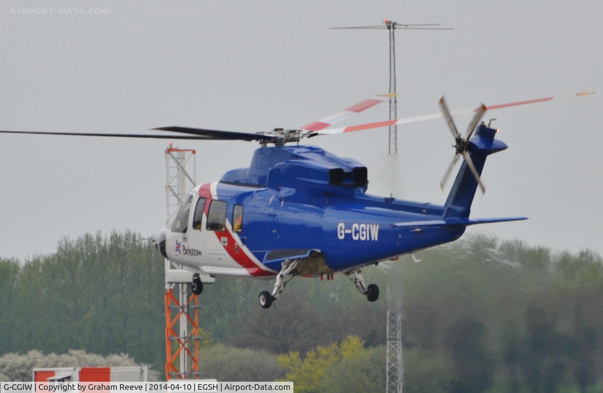 G-CGIW, 2009 Sikorsky S-76C C/N 760773, Just above runway 