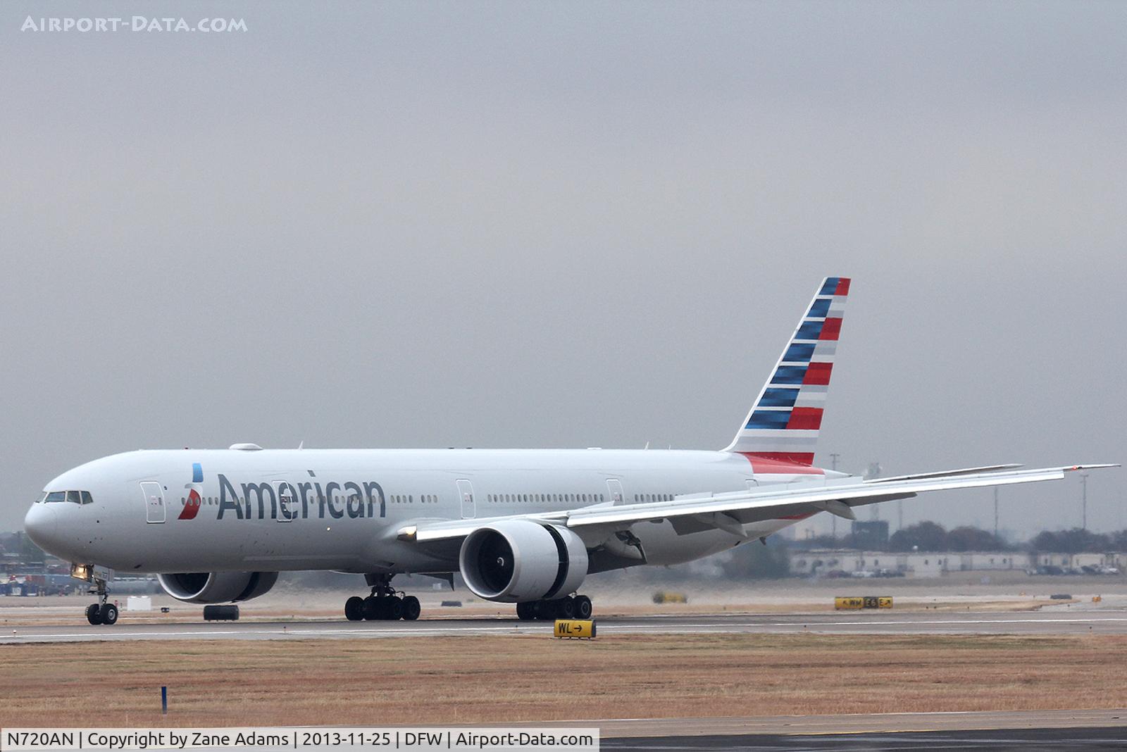 N720AN, 2013 Boeing 777-323/ER C/N 33522, American Airlines at DFW Airport