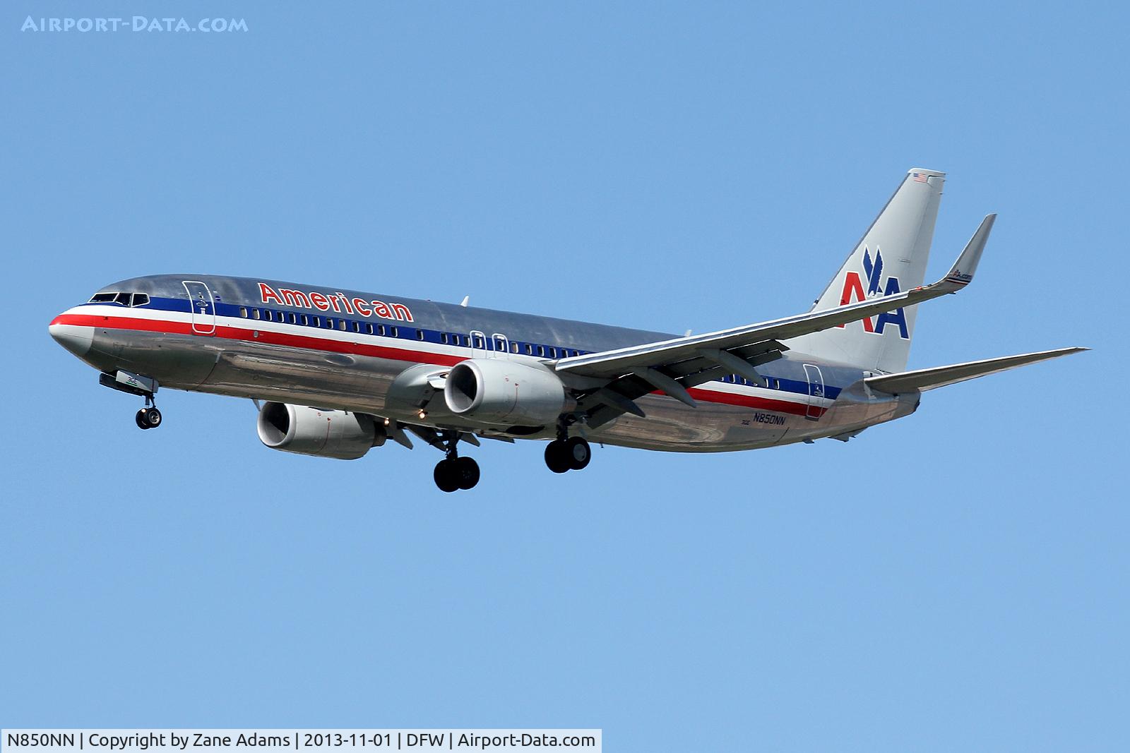N850NN, 2010 Boeing 737-823 C/N 40580, American Airlines at DFW Airport