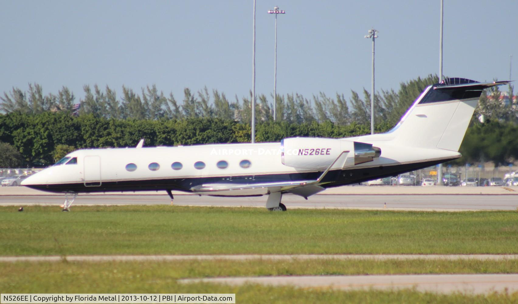 N526EE, 1997 Gulfstream Aerospace G-V C/N 519, Gulfstream IV