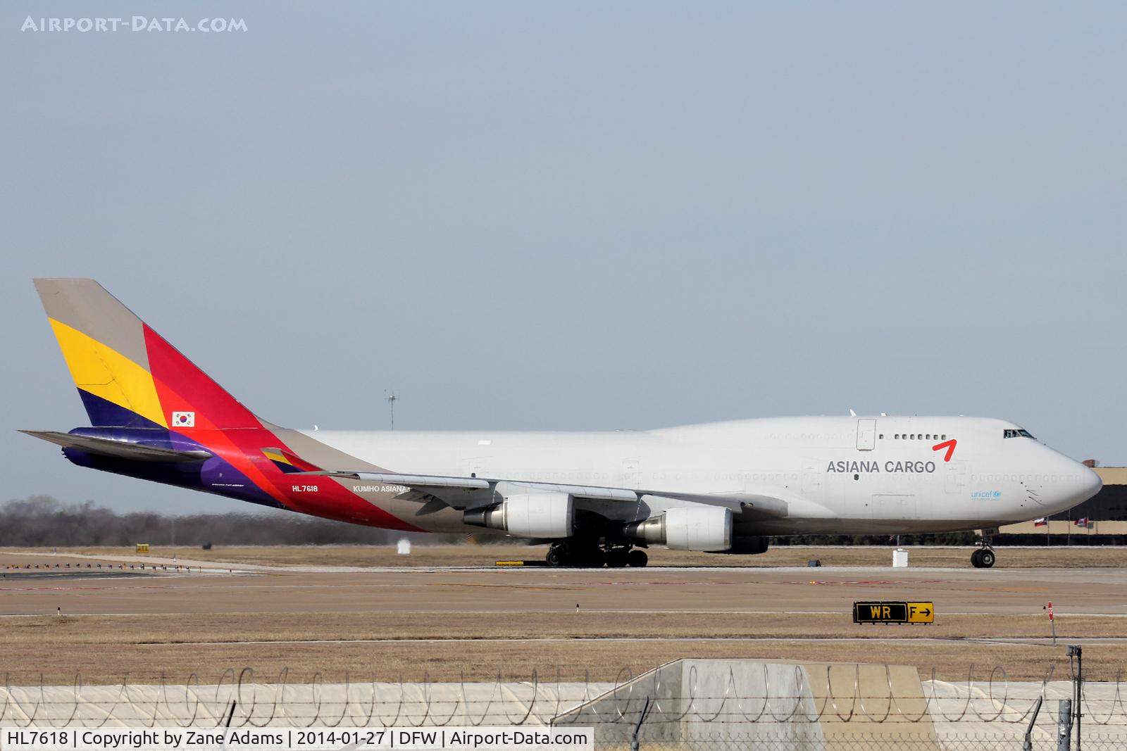 HL7618, 1992 Boeing 747-446 C/N 26343, At DFW Airport