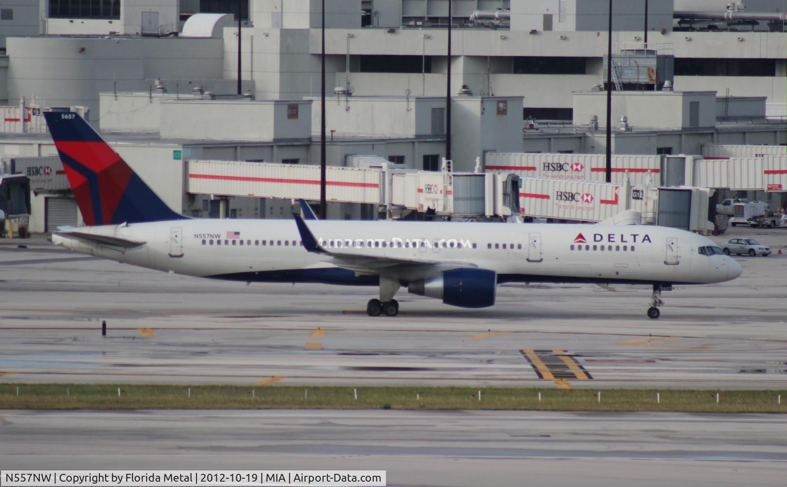 N557NW, 2002 Boeing 757-251 C/N 33393, Delta 757-200
