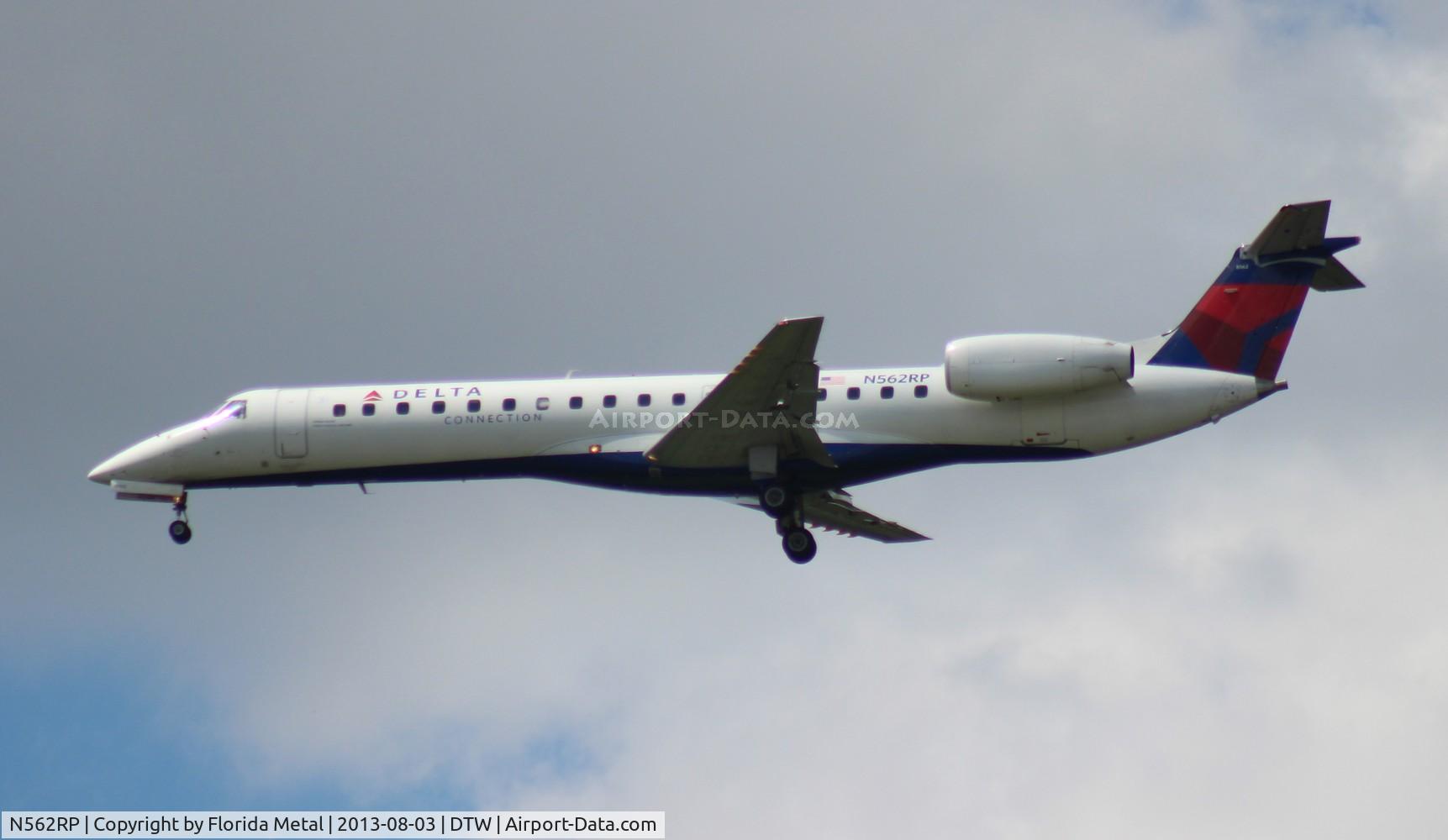 N562RP, 2002 Embraer ERJ-145LR (EMB-145LR) C/N 145451, Delta Connection ERJ 145LR