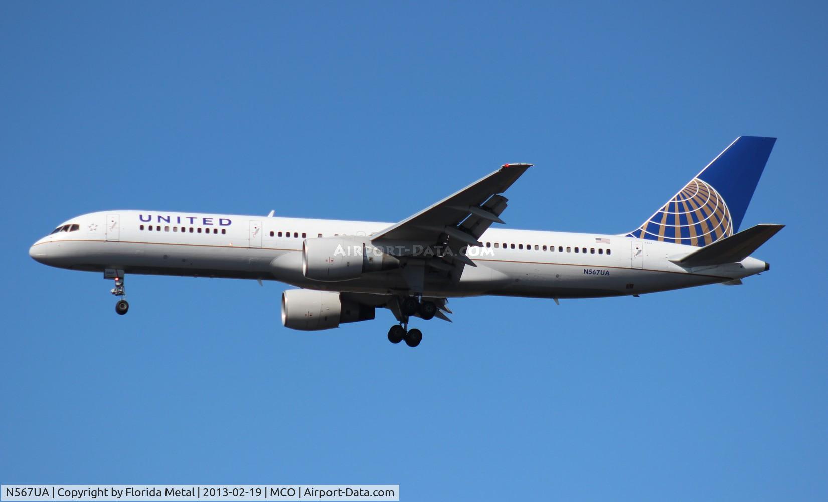 N567UA, 1992 Boeing 757-222 C/N 26673, United 757-200
