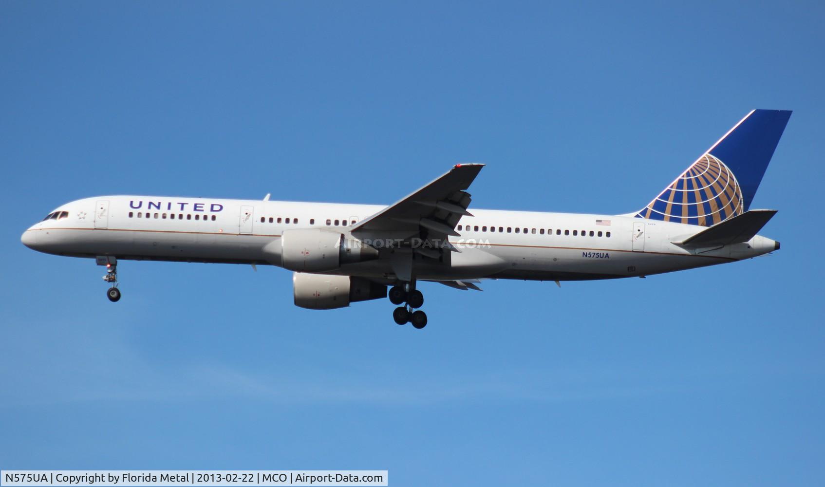N575UA, 1993 Boeing 757-222 C/N 26689, United 757-200