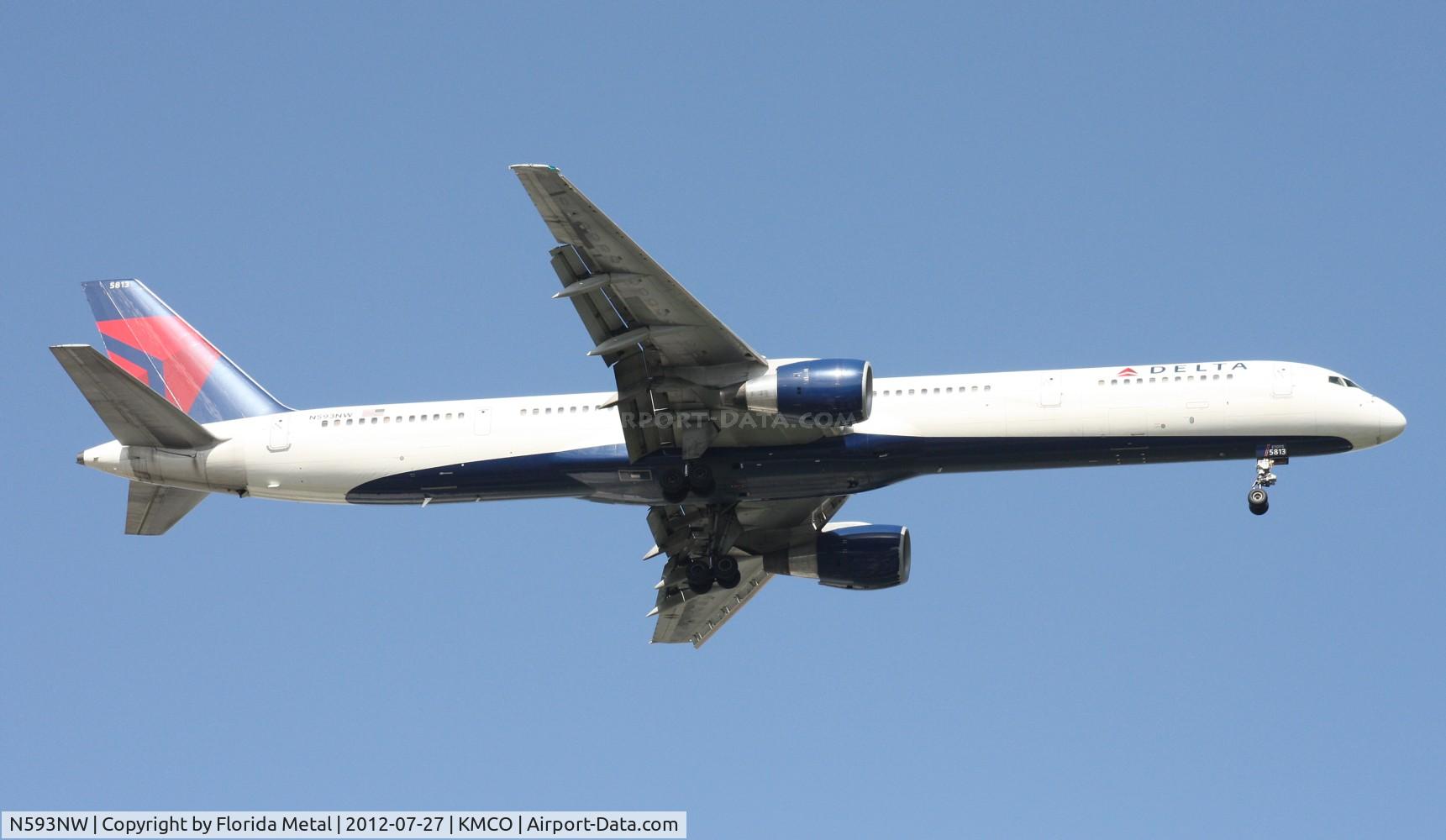 N593NW, 2003 Boeing 757-351 C/N 32993, Delta 757-300