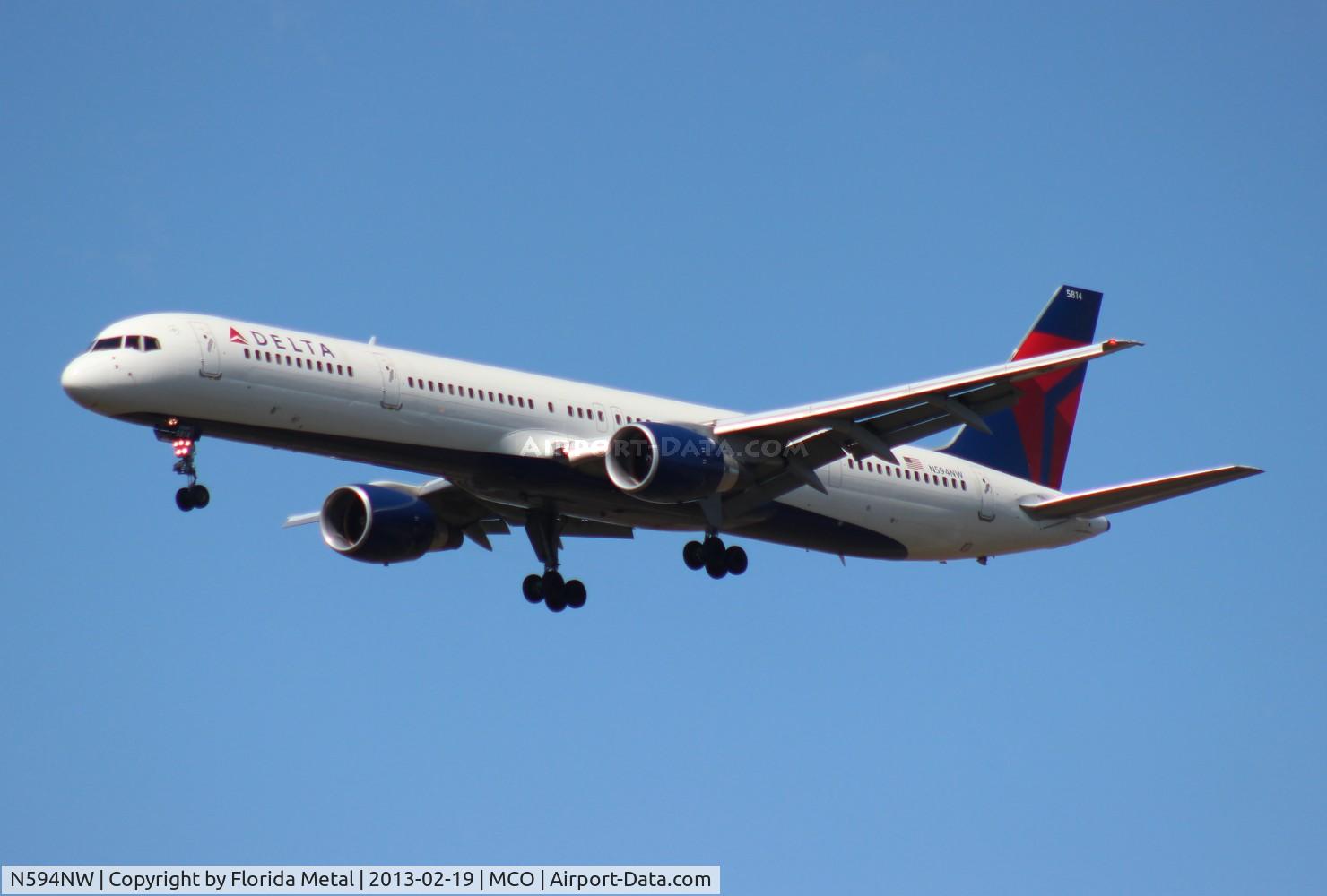 N594NW, 2003 Boeing 757-351 C/N 32994, Delta 757-300