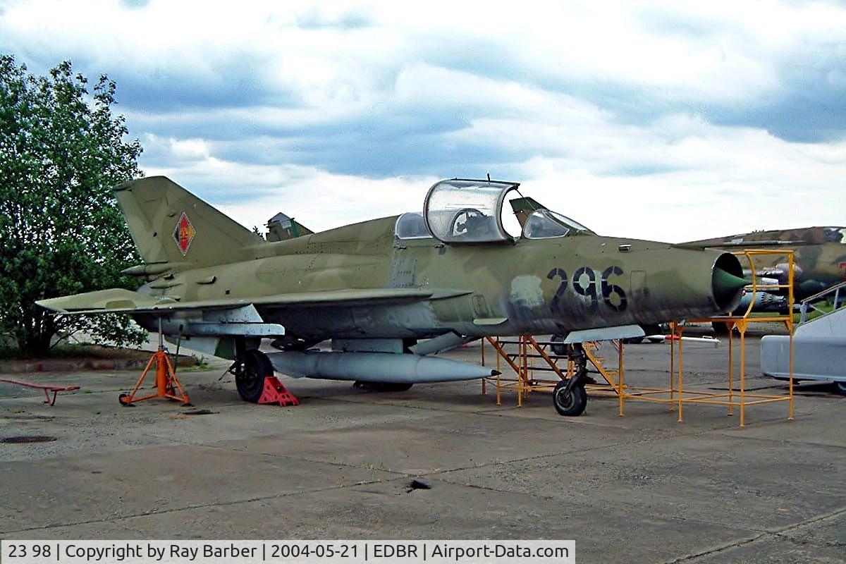 23 98, 1967 Mikoyan-Gurevich MiG-21U-600 C/N 664818, Mikoyan-Gurevich MiG-21U-600 Fishbed [664818] (German Air Force) Rothenburg-Gorlitz~D 21/05/2004
